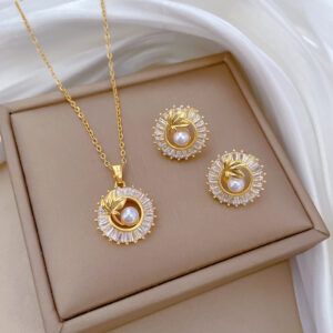 Square Full Diamond Personalized Round Ring Leaves